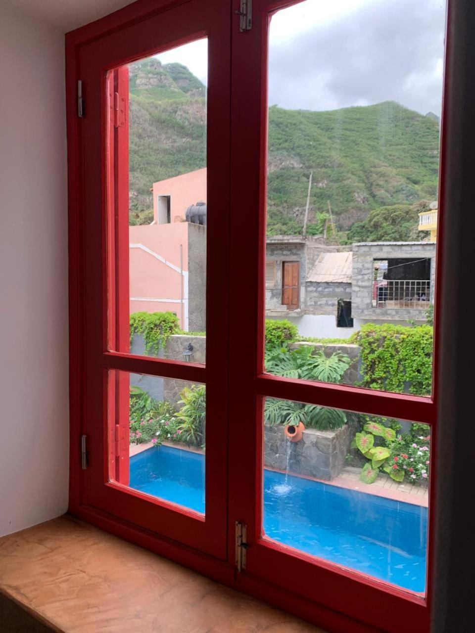 Kasa Wahnon Villa Pombas ภายนอก รูปภาพ