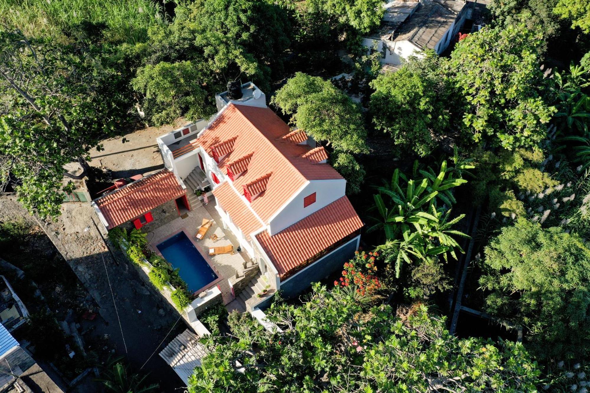 Kasa Wahnon Villa Pombas ภายนอก รูปภาพ